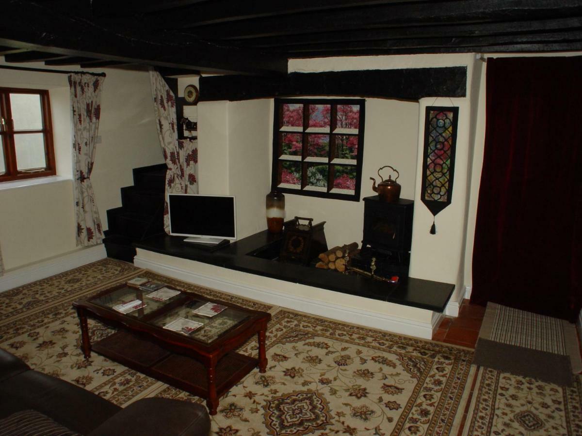Glencoed B&B Wrexham Buitenkant foto